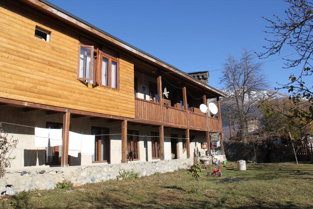 Teo Guesthouse And Camping In Местия Екстериор снимка